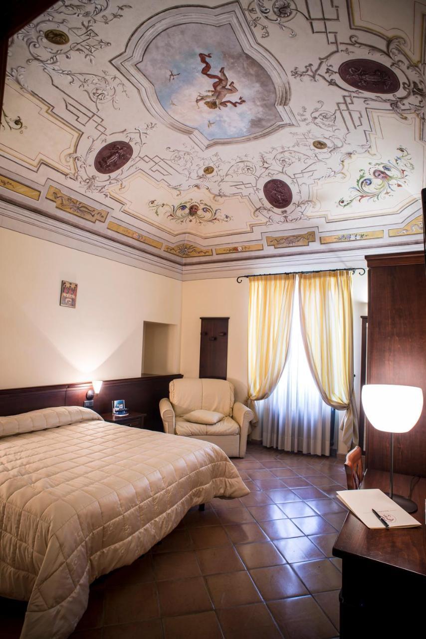 Hotel San Claudio Корридония Экстерьер фото